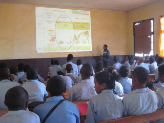 Outreach activities – Environmental education with students from CEG Ambohipo